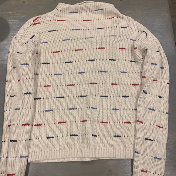 Reitmans sweater - Picture 1 of 6